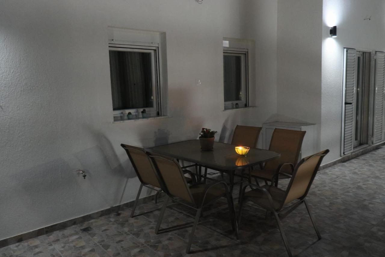 Filippou Luxury Apartments Flogita Ngoại thất bức ảnh