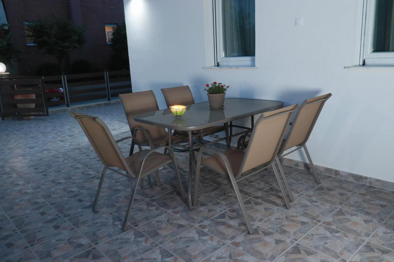 Filippou Luxury Apartments Flogita Ngoại thất bức ảnh